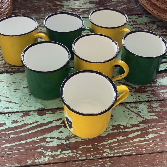 Vintage Camping Green Yellow Enamel Coffee Mugs Cups ⛺️ - Picture 1 of 10